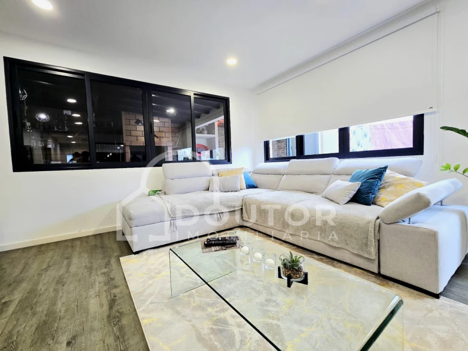 Moradia T3 para Venda em Santo Antonio Foto 5