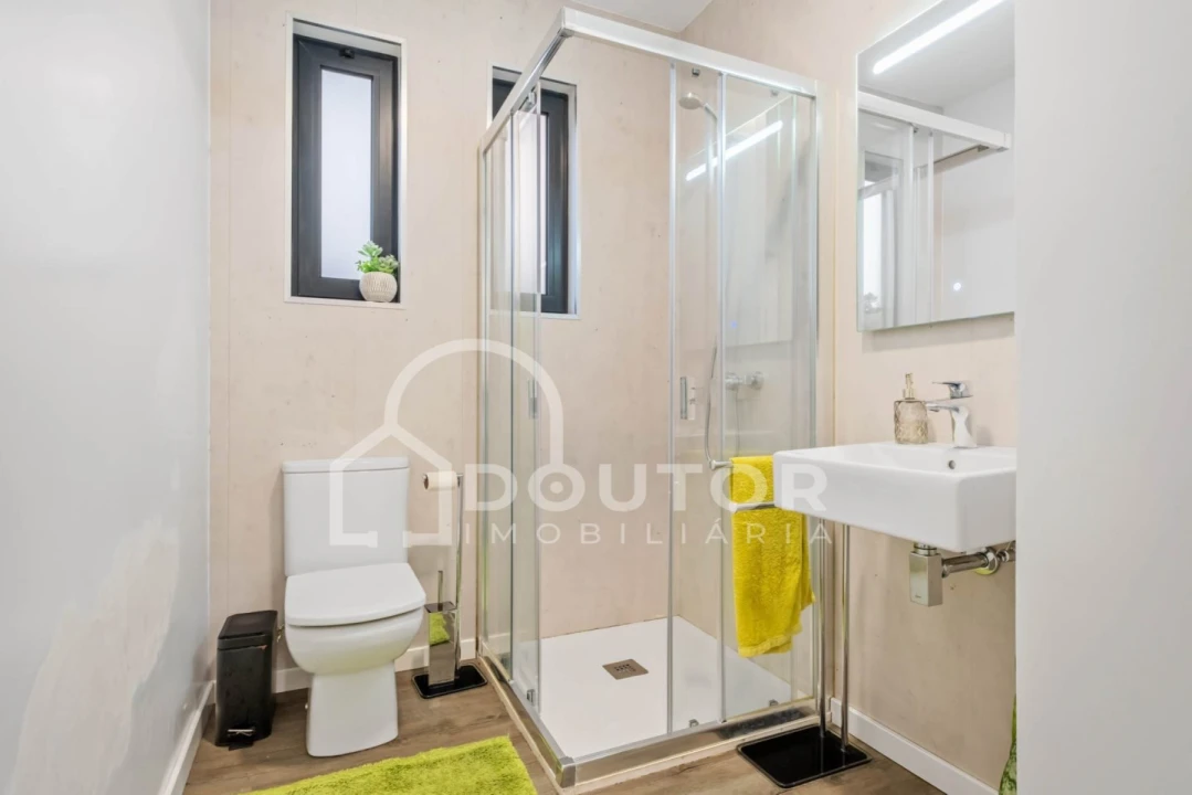 Moradia T3 para Venda em Santo Antonio Foto 13
