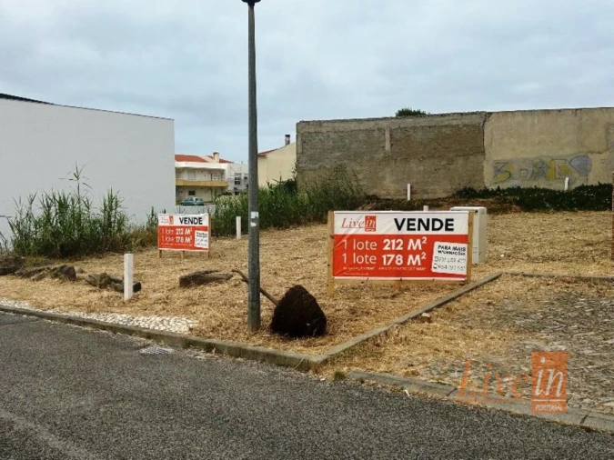 Terreno para Venda em Silveira Foto 5