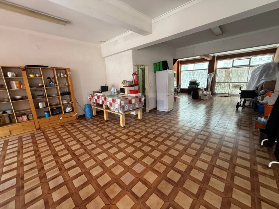 Loja para Venda em Falagueira-Venda Nova Foto 7