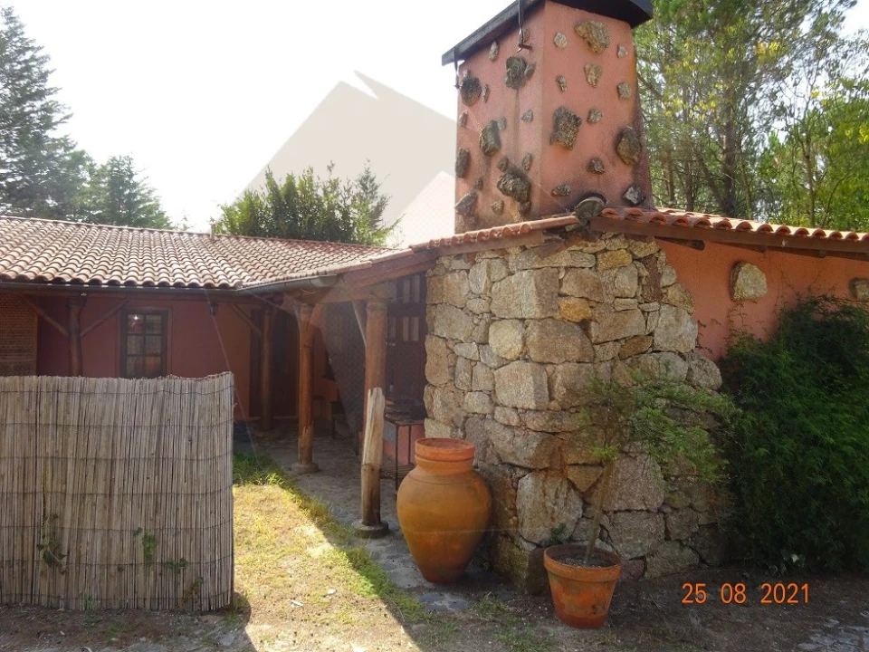 Quinta T5 para Venda em Moreira de Conegos Foto 1