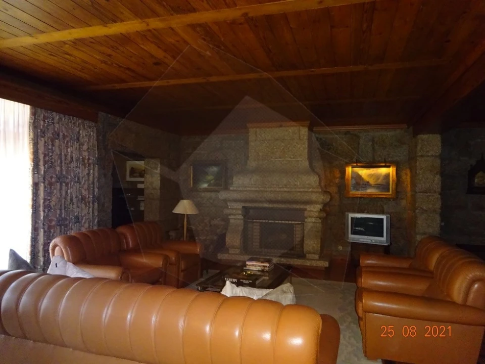 Quinta T5 para Venda em Moreira de Conegos Foto 11