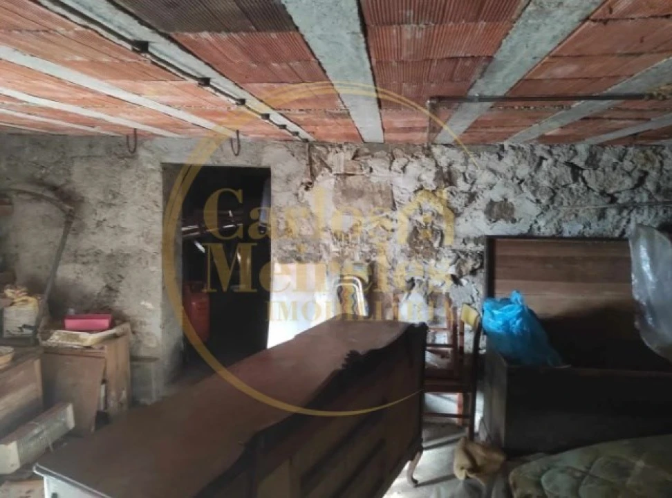 Moradia T2 para Venda em Vitorino das Donas Foto 14