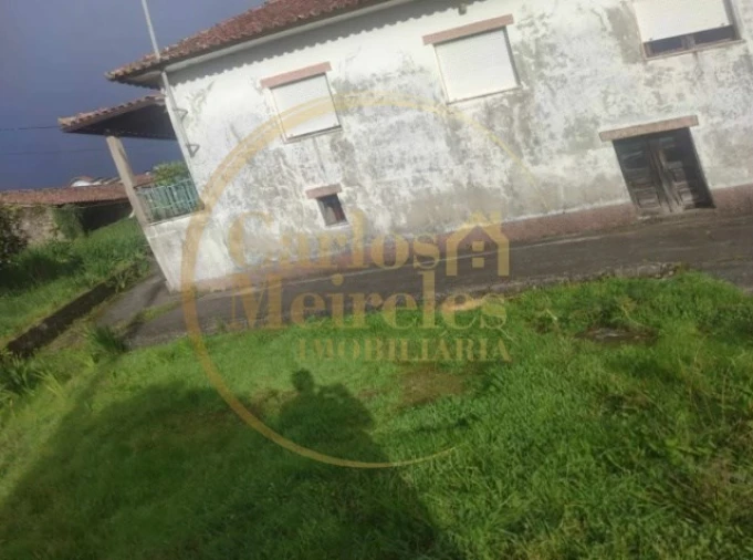 Moradia T2 para Venda em Vitorino das Donas Foto 3