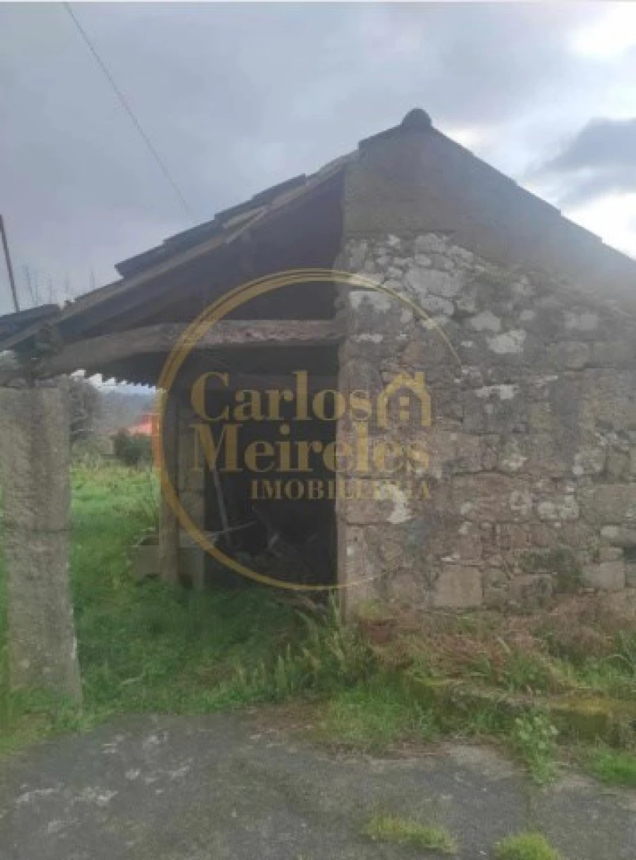 Moradia T2 para Venda em Vitorino das Donas Foto 9