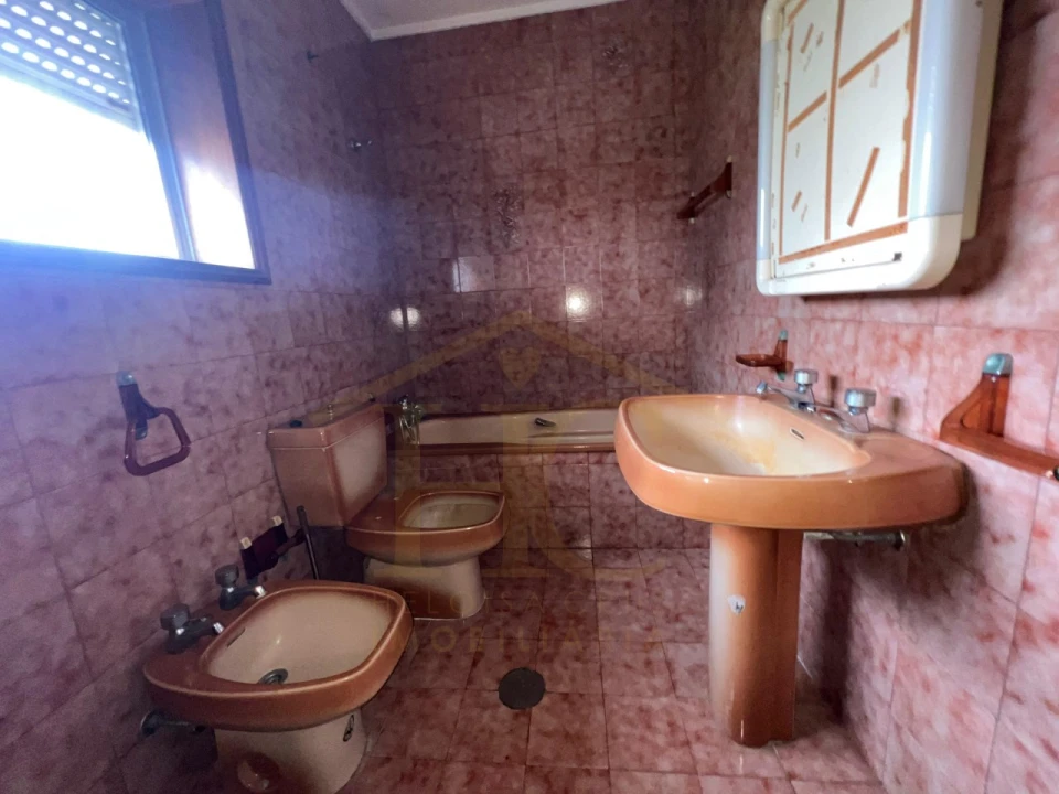 Moradia T6 para Venda em Vila Chã Foto 16