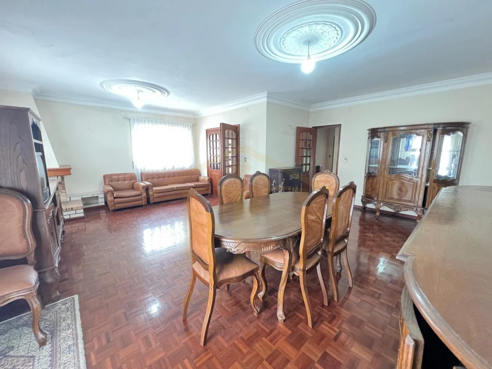 Moradia T6 para Venda em Vila Chã Foto 4