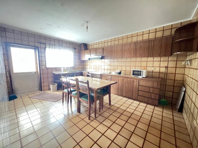 Moradia T6 para Venda em Vila Chã Foto 8