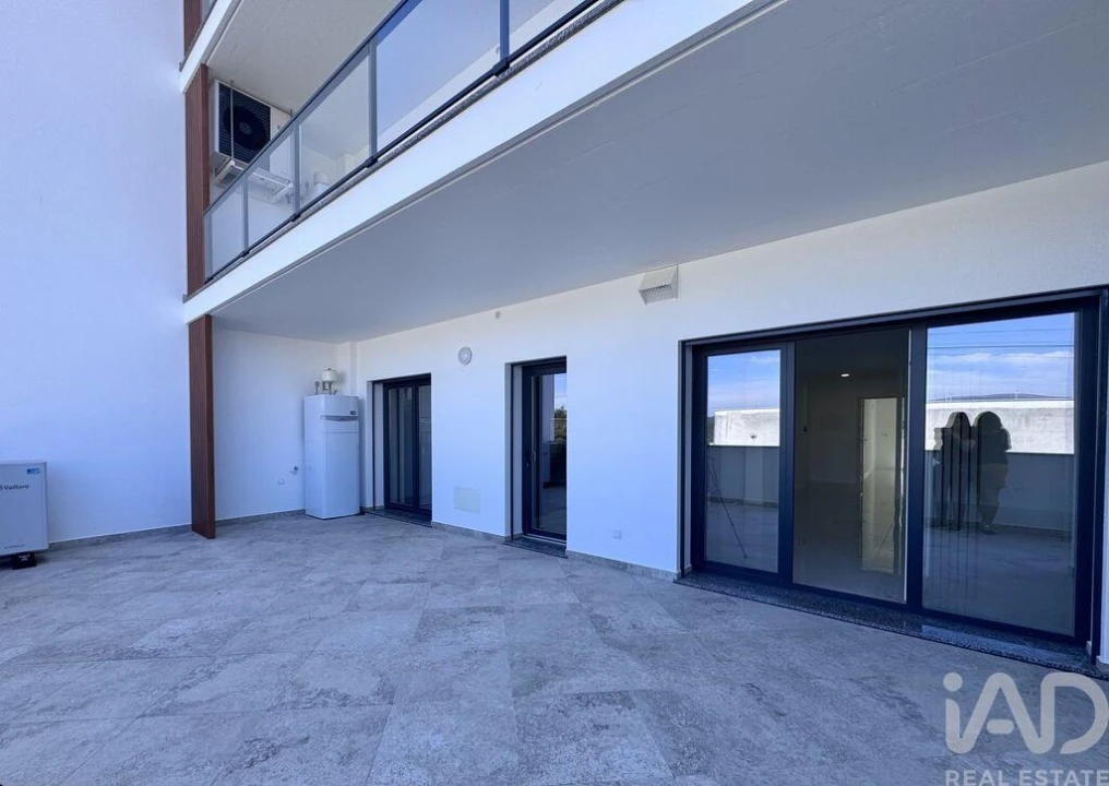 Apartamento T4 para Venda em Pombal Foto 18