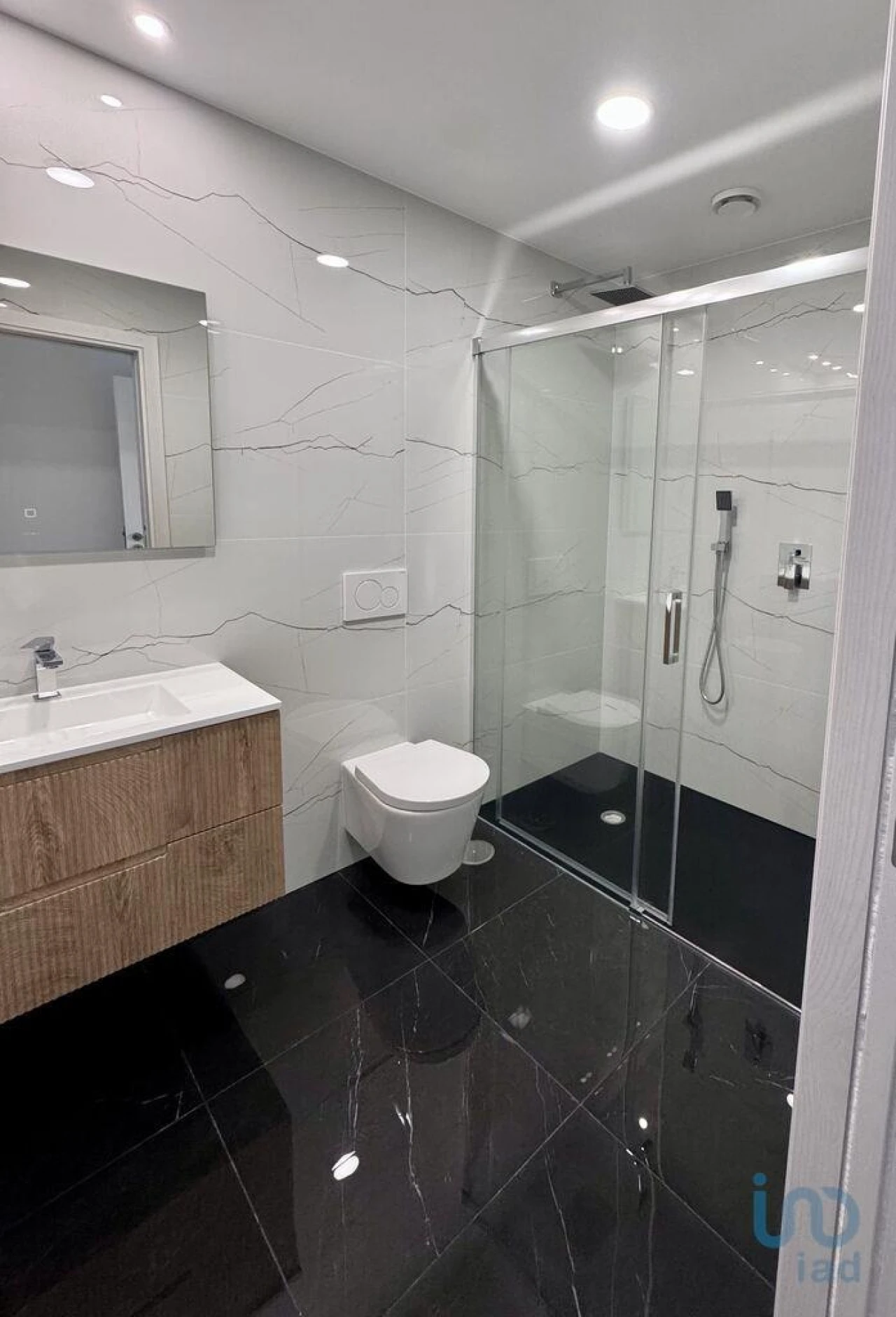 Apartamento T4 para Venda em Pombal Foto 8