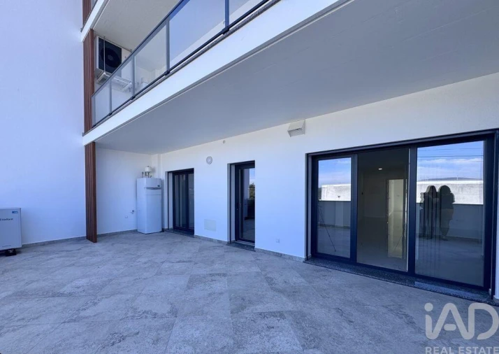 Apartamento T4 para Venda em Pombal Foto 18