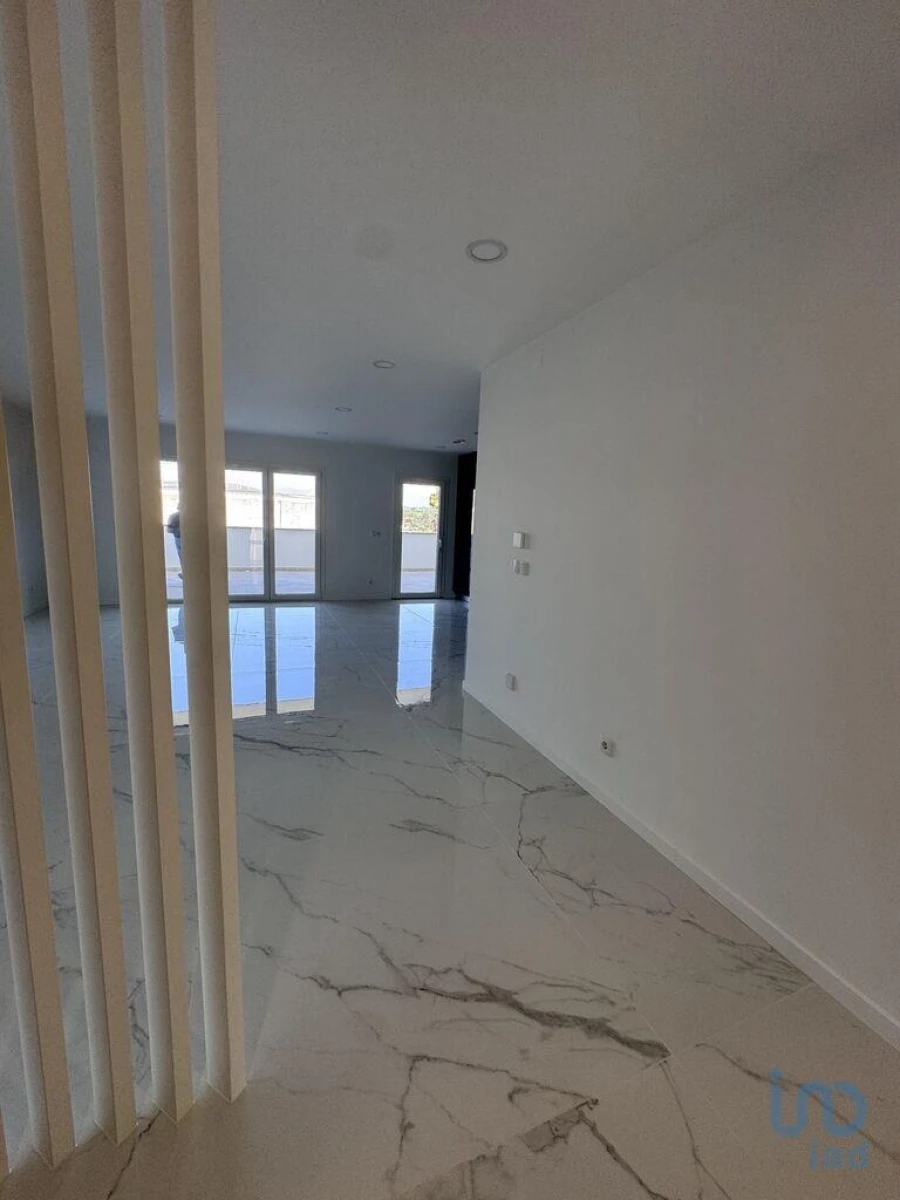 Apartamento T4 para Venda em Pombal Foto 13
