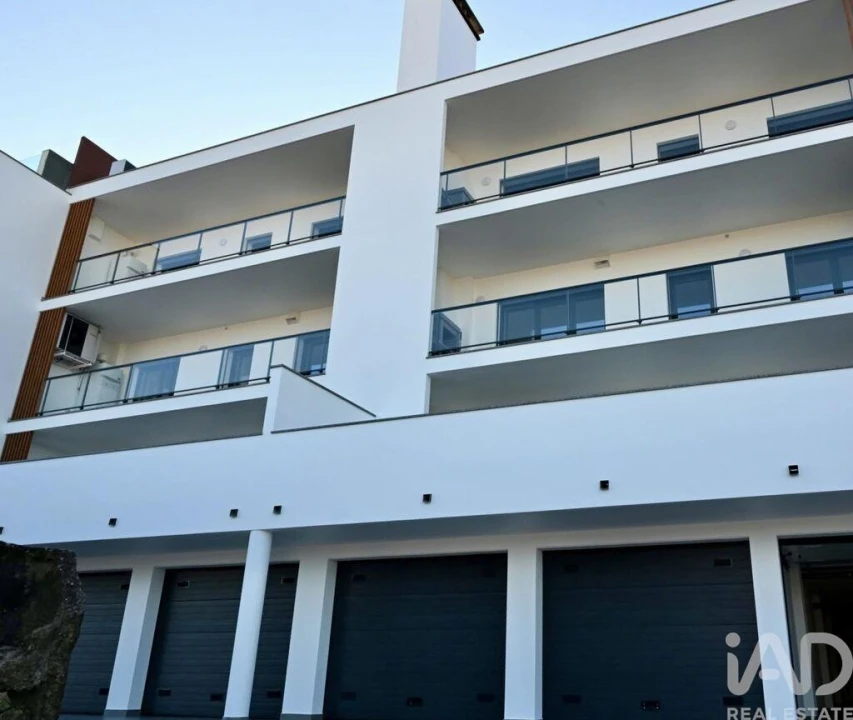 Apartamento T4 para Venda em Pombal Foto 22