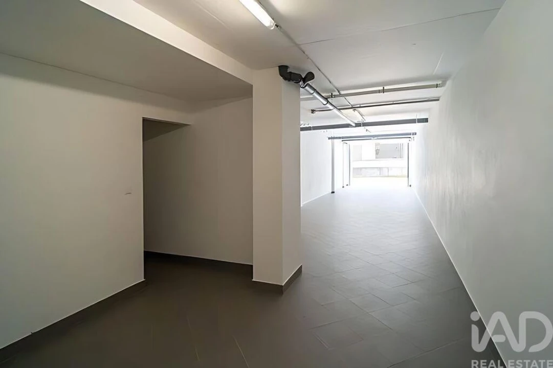 Apartamento T4 para Venda em Pombal Foto 19