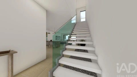 Moradia T4 para Venda em Luz