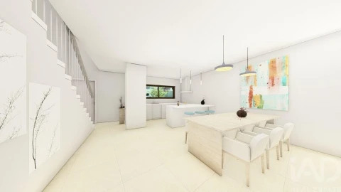 Moradia T4 para Venda em Luz