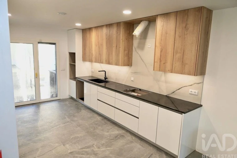 Moradia T3 para Venda em Pombal Foto 24