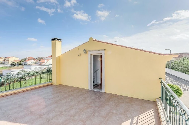 Moradia T4 para Venda em Caldas da Rainha - Santo Onofre e Serra do Bouro Foto 22