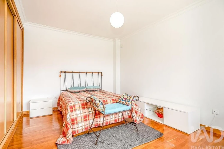 Moradia T4 para Venda em Caldas da Rainha - Santo Onofre e Serra do Bouro Foto 11