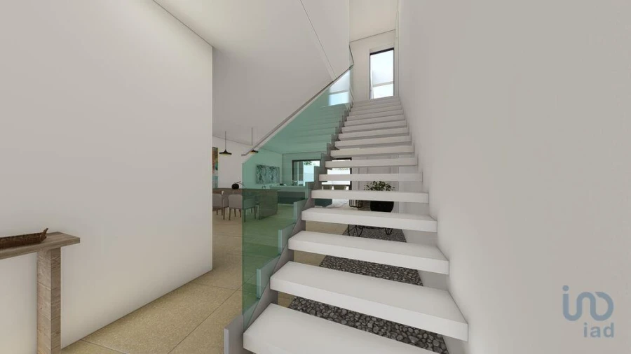 Moradia T4 para Venda em Luz Foto 5