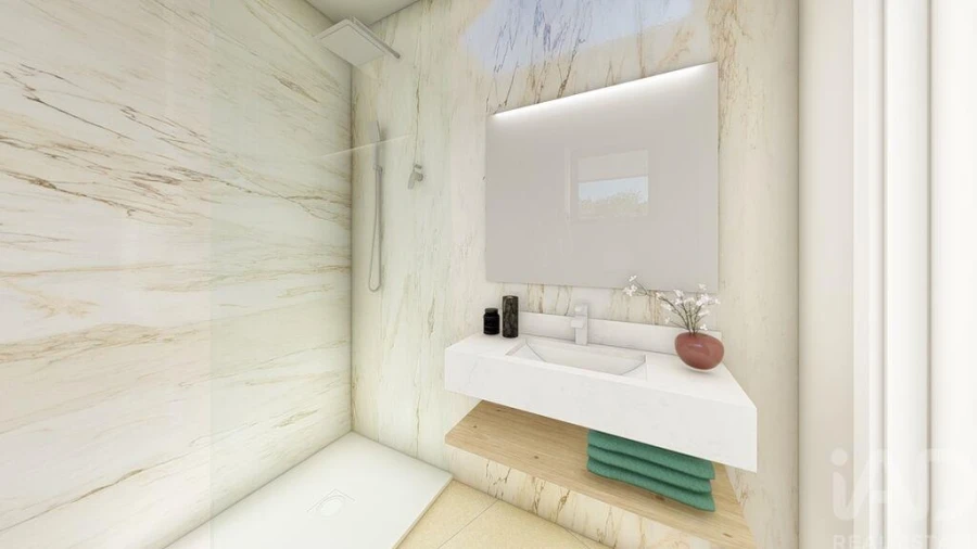 Moradia T4 para Venda em Luz Foto 16