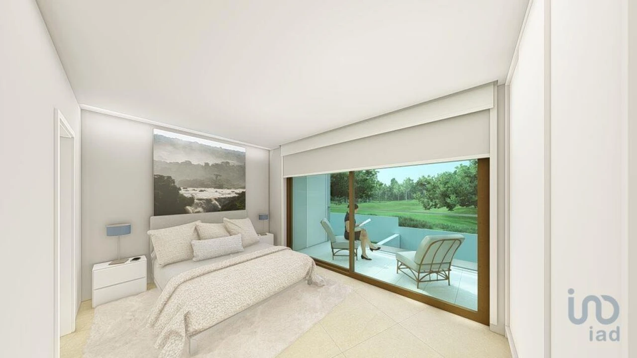 Moradia T4 para Venda em Luz Foto 12