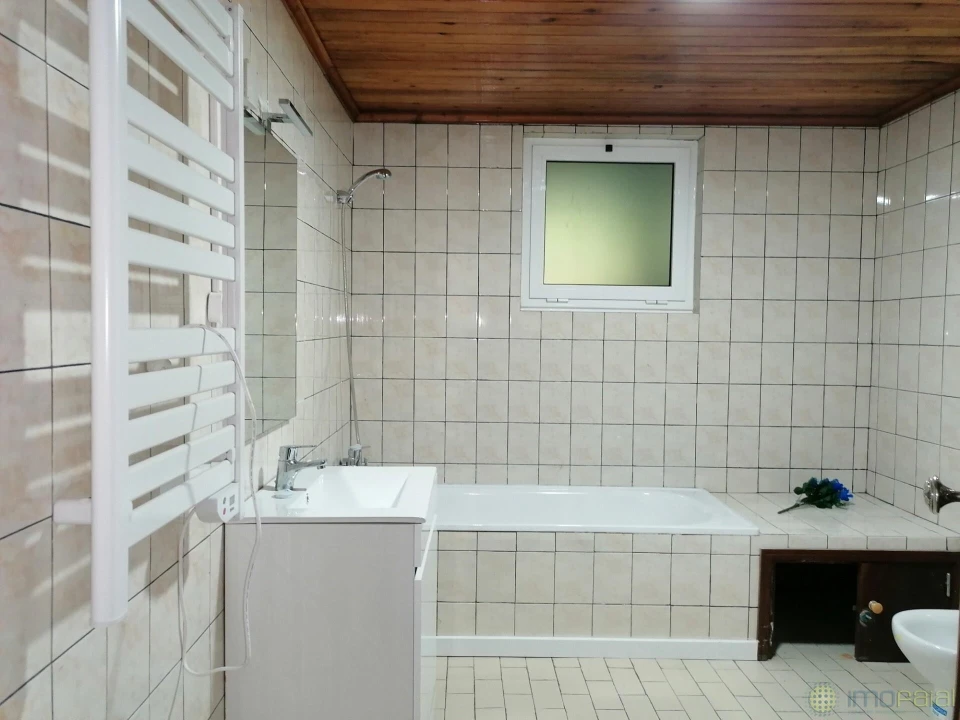 Moradia T1 para Venda em Capelo Foto 12