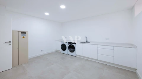Moradia T4 para Venda em Lagos (São Sebastião e Santa Maria)
