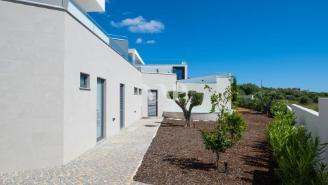 Moradia T4 para Venda em Lagos (São Sebastião e Santa Maria)
