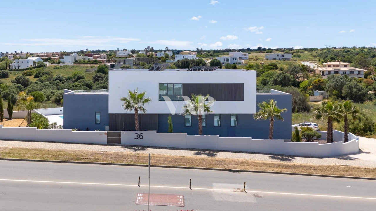Moradia T4 para Venda em Lagos (São Sebastião e Santa Maria) Foto 58