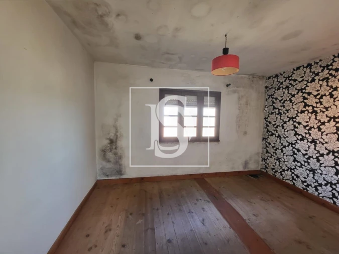 Moradia T2 para Venda em Pinheiro de Azere Foto 17