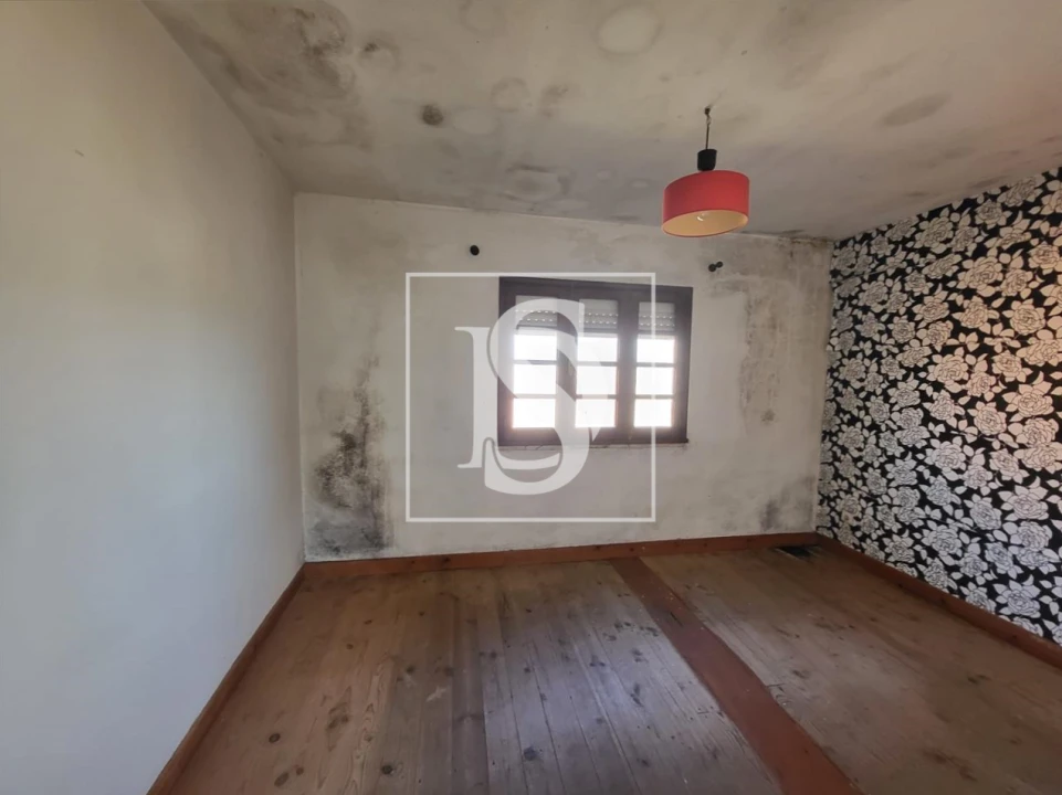 Moradia T2 para Venda em Pinheiro de Azere Foto 17