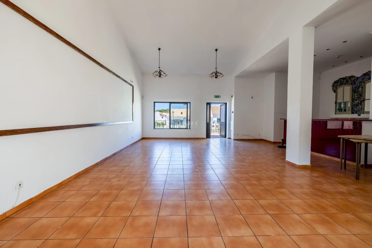 Negócio para Venda em Luz Foto 5