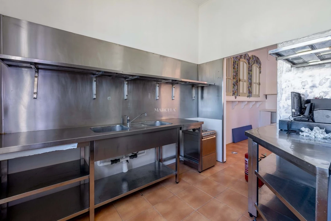 Negócio para Venda em Luz Foto 8