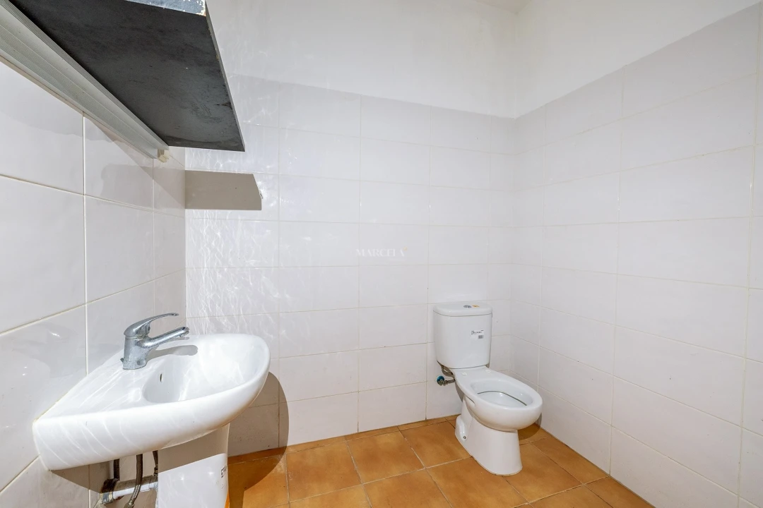 Negócio para Venda em Luz Foto 19