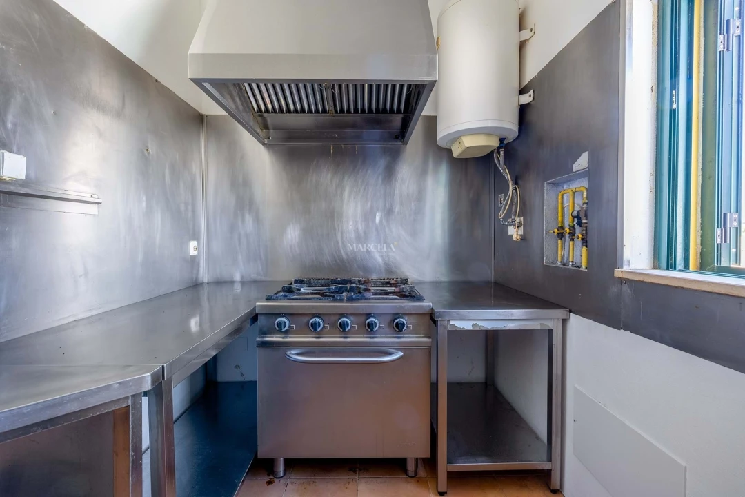 Negócio para Venda em Luz Foto 9