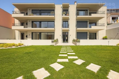 Apartamento T2 para Venda em Glória e Vera Cruz