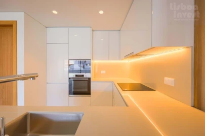 Apartamento T2 para Venda em Glória e Vera Cruz