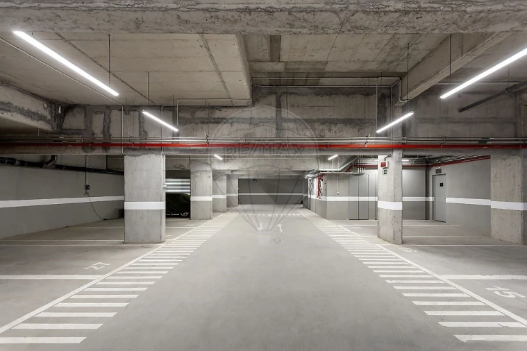 Apartamento T1 para Venda em Cascais e Estoril Foto 30