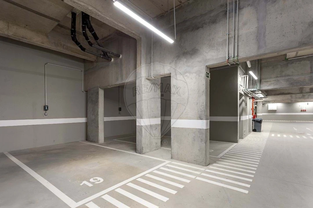 Apartamento T1 para Venda em Cascais e Estoril Foto 31