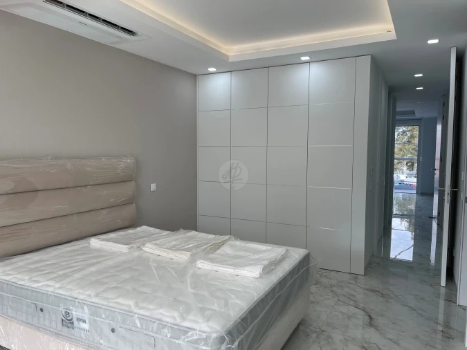 Apartamento T4 para Venda em Lagos (São Sebastião e Santa Maria) Foto 8