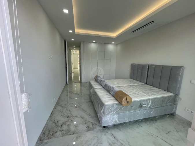Apartamento T4 para Venda em Lagos (São Sebastião e Santa Maria) Foto 12