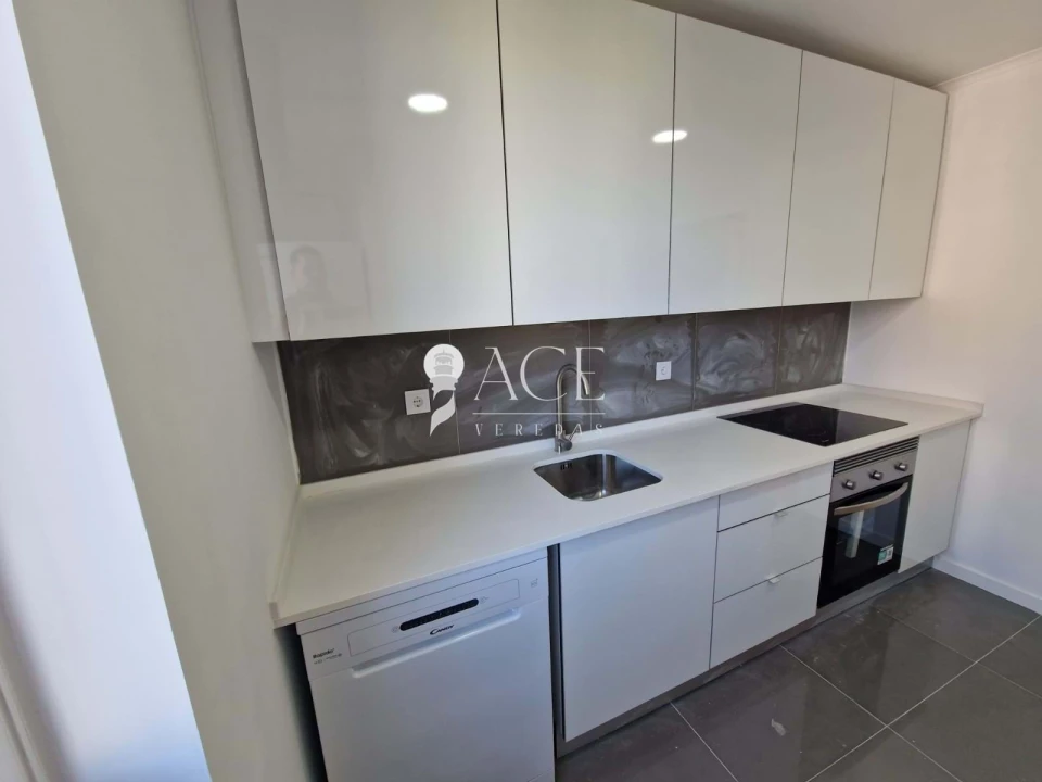 Apartamento T2 para Venda em Falagueira-Venda Nova Foto 7