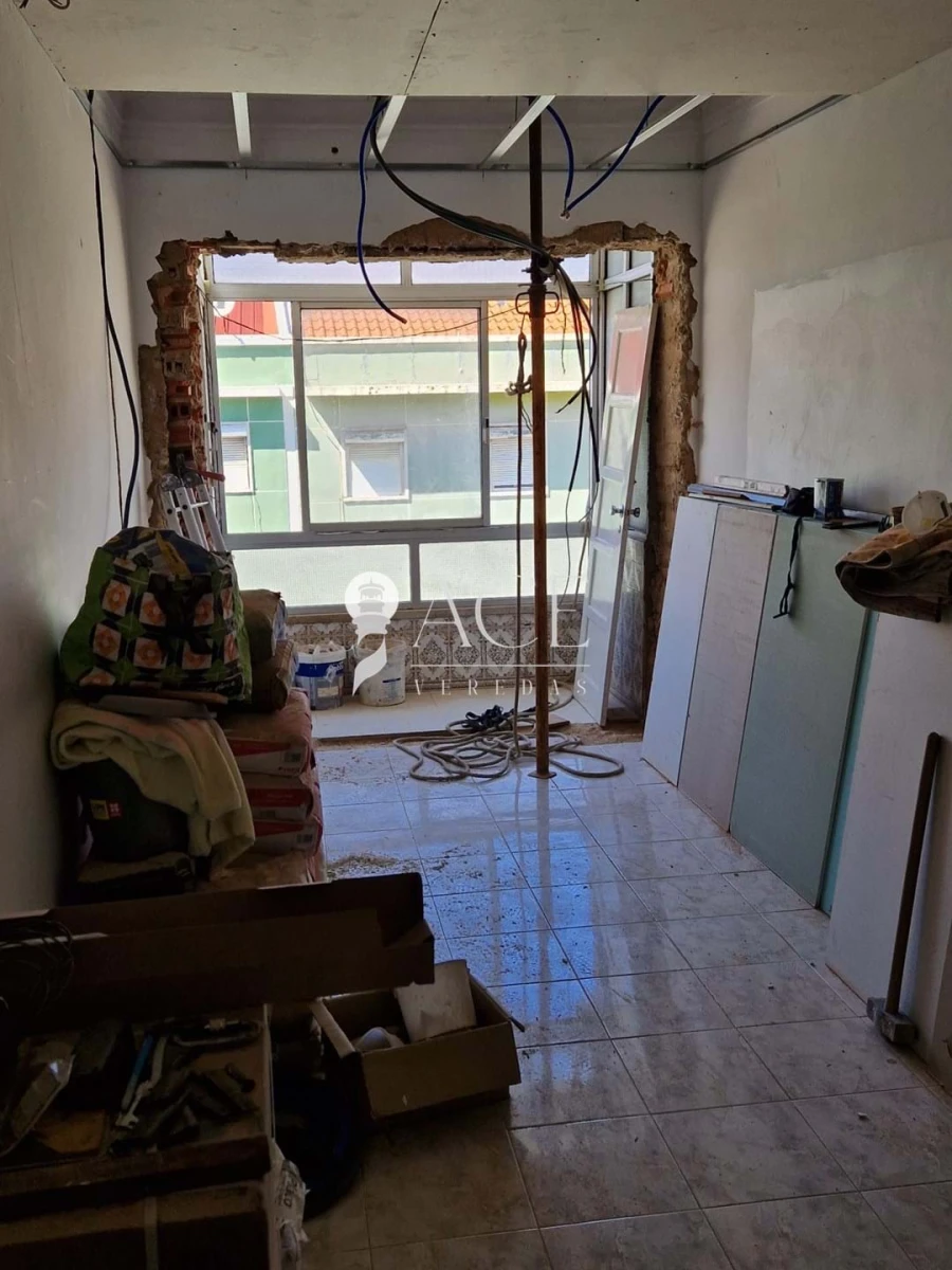 Apartamento T2 para Venda em Falagueira-Venda Nova Foto 18