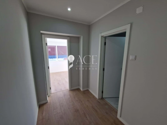 Apartamento T2 para Venda em Falagueira-Venda Nova Foto 12