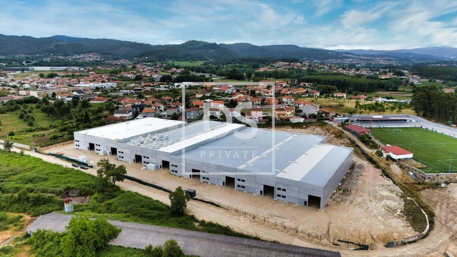 Armazém para Venda em Briteiros Santo Estêvão e Donim Foto 16
