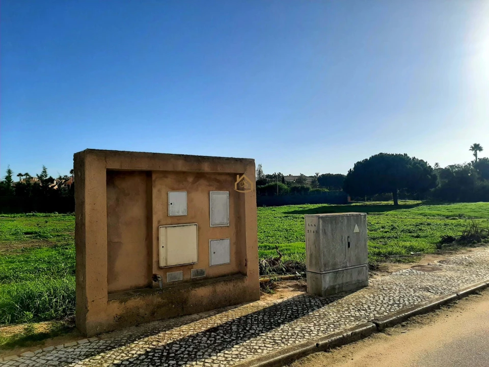 Terreno para Venda em Lagos (São Sebastião e Santa Maria) Foto 11
