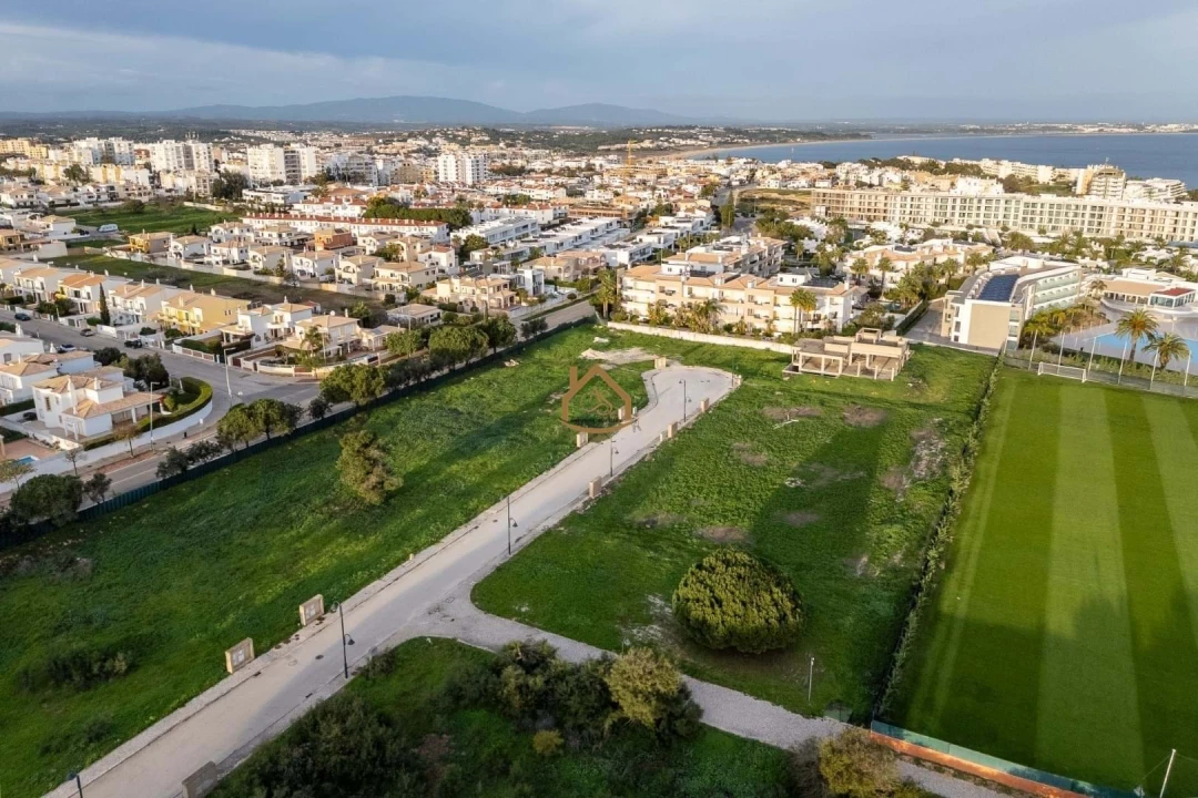 Terreno para Venda em Lagos (São Sebastião e Santa Maria) Foto 4