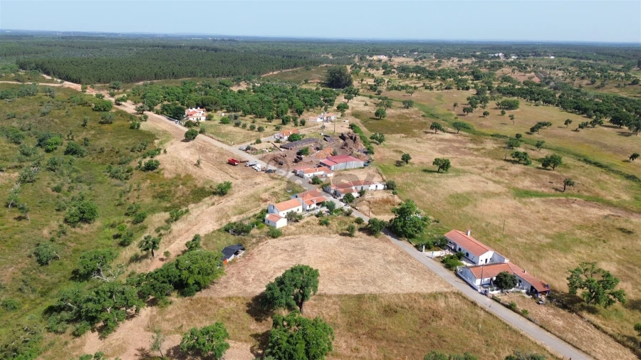 Terreno para Venda em Vale de Santiago Foto 12