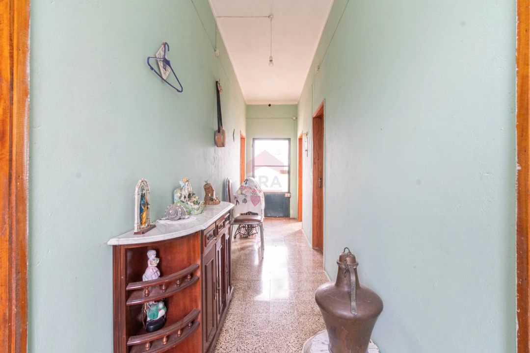 Moradia T6 para Venda em Alte Foto 11